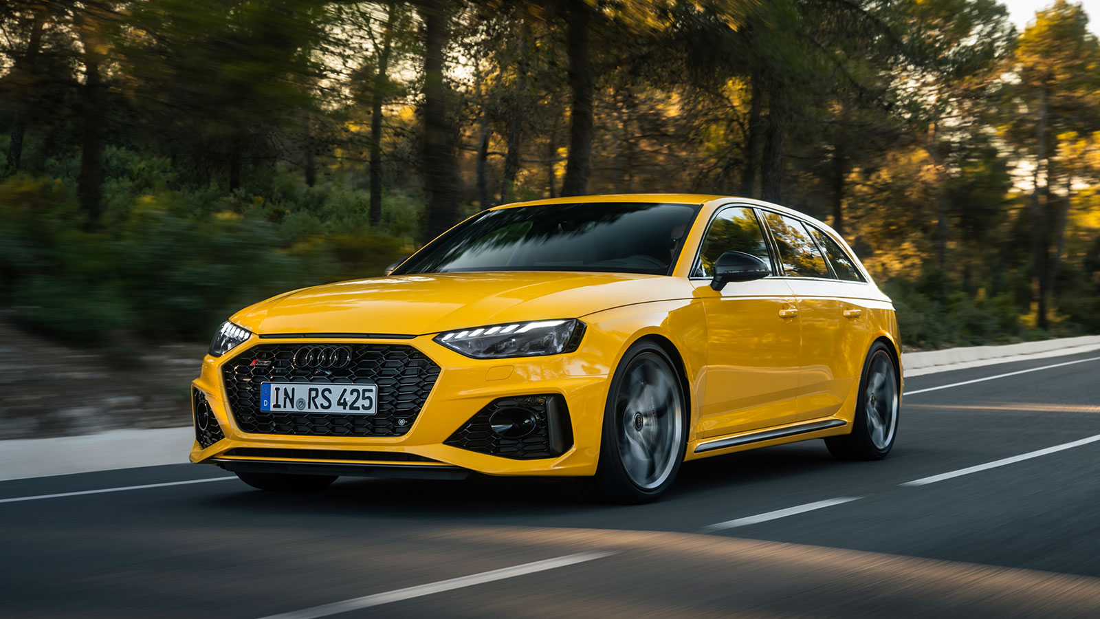 Ντεμπούτο με 470 ίππους για το Audi RS 4 Avant edition 25 years